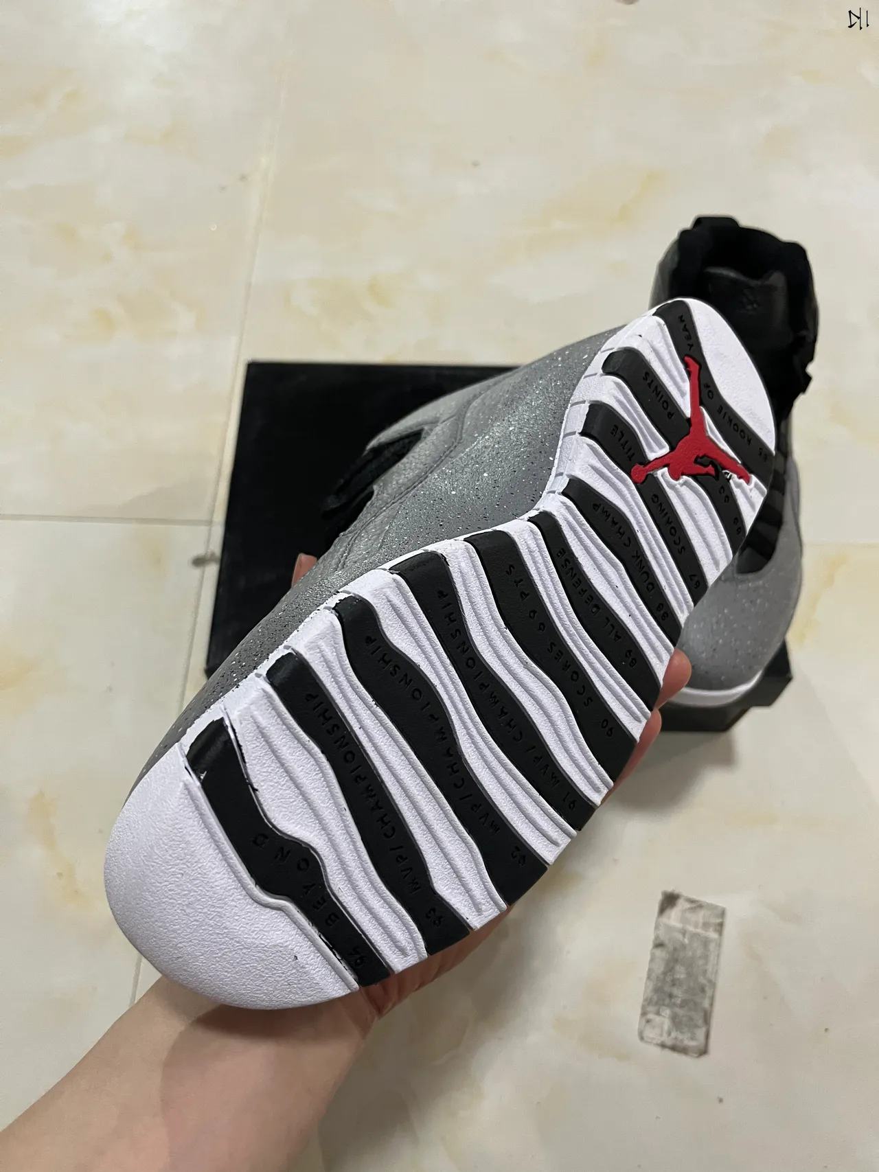 Air Jordan 10 ग्रे चित्तीदार ग्लिटर हाई-टॉप बास्केटबॉल जूते 15