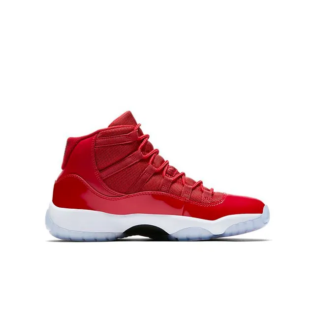 Chaussures de basket-ball Air Jordan 11 en cuir verni rouge 5