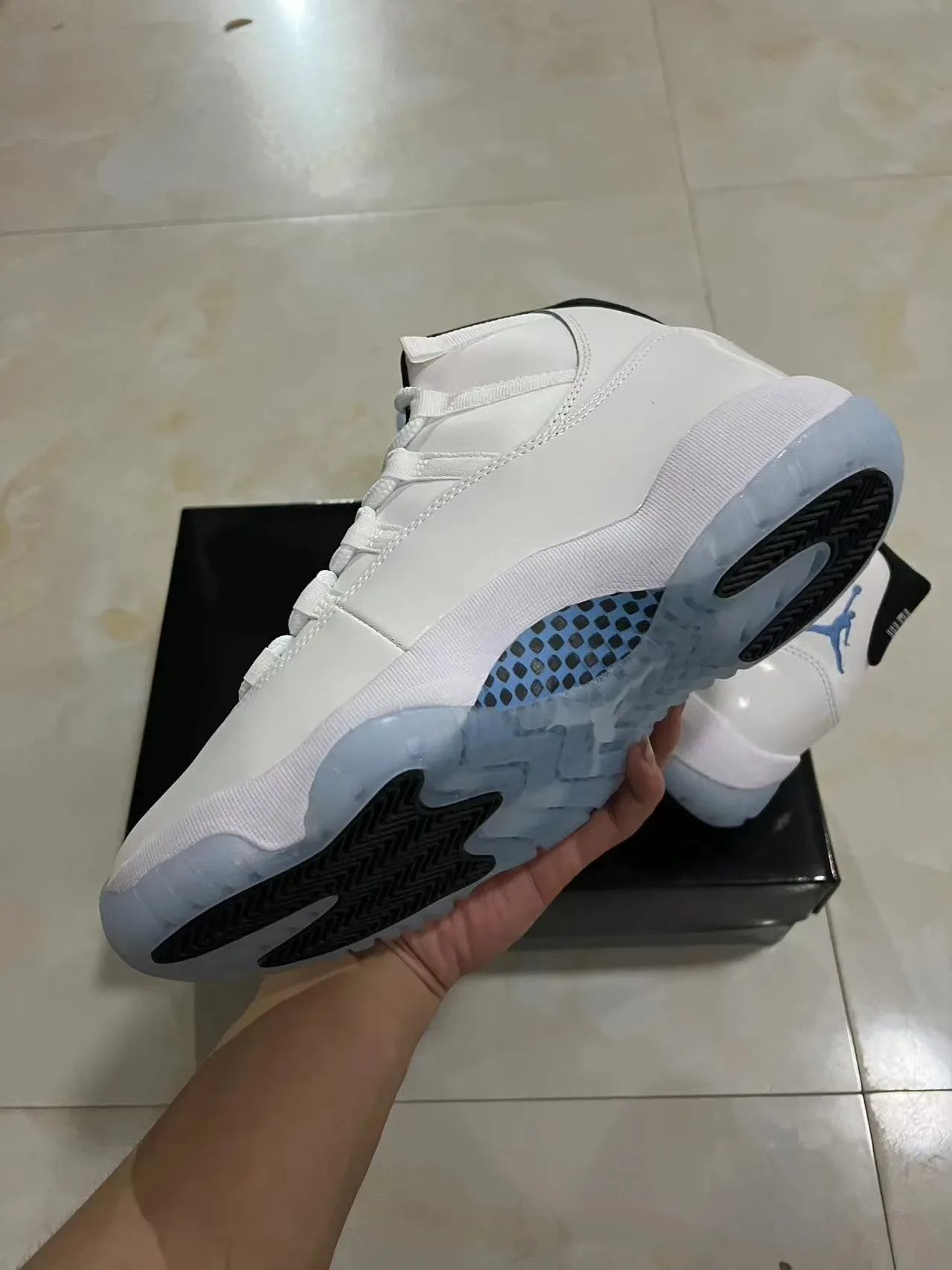 Air Jordan 11 White and Light Blue Patent Leather Basketball Shoes 6