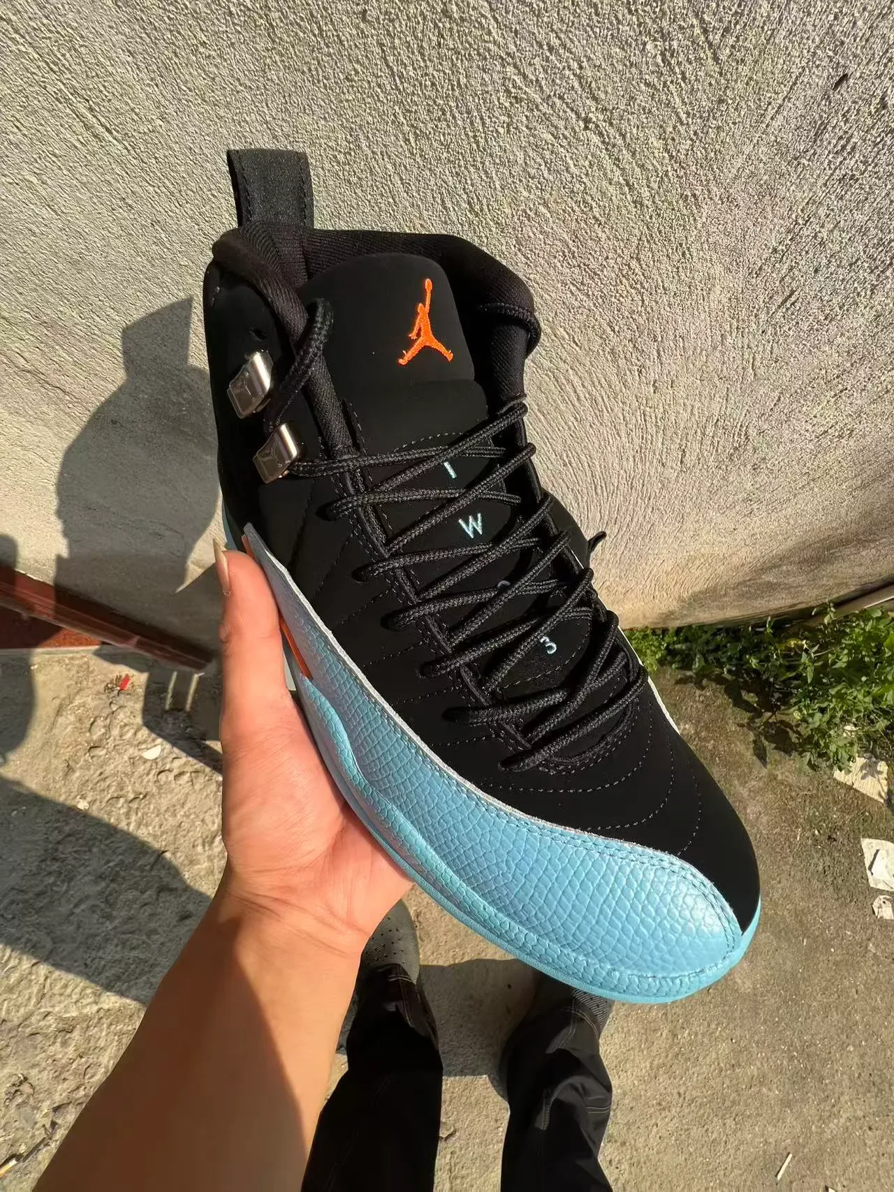 Air Jordan 12 Black Light Blue Orange Basketball Shoes 2