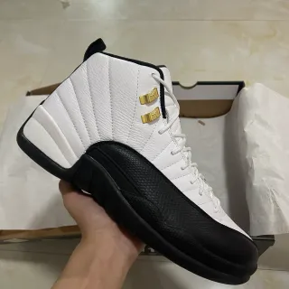 Air Jordan 12 সাদা কালো সোনালী বাস্কেটবল জুতো