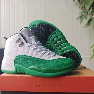 Air Jordan 12 सफ़ेद हरे बास्केटबॉल जूते