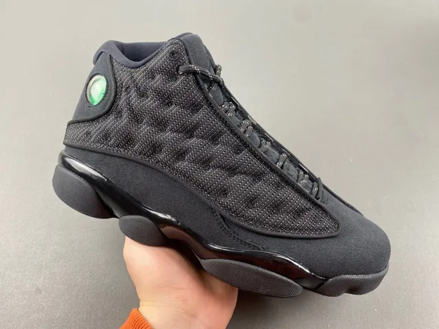 Zapatillas de baloncesto Air Jordan 13 Jumpman negro y verde 12