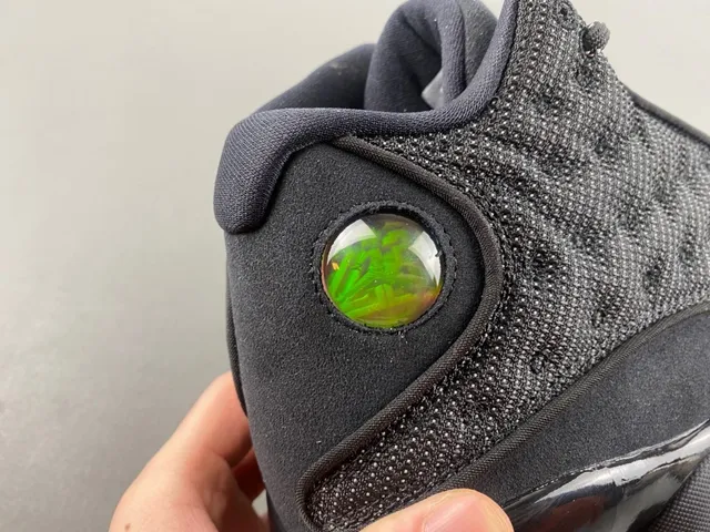 Zapatillas de baloncesto Air Jordan 13 Jumpman negro y verde 2