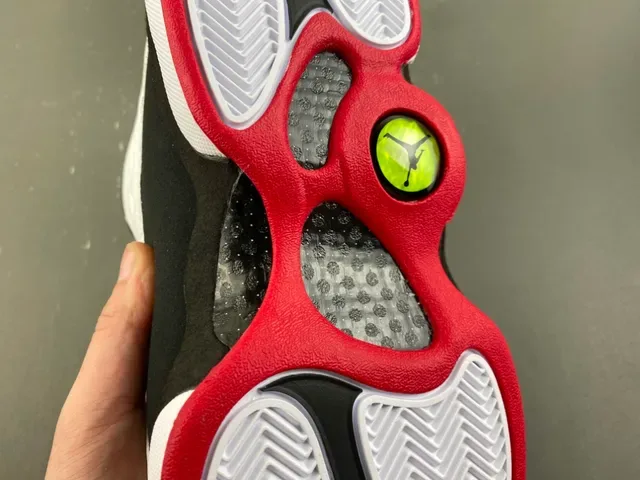 Air Jordan 13 White Black Red Quilted Basketball Shoes 5