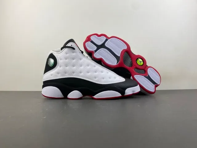 Air Jordan 13 White Black Red Quilted Basketball Shoes 11