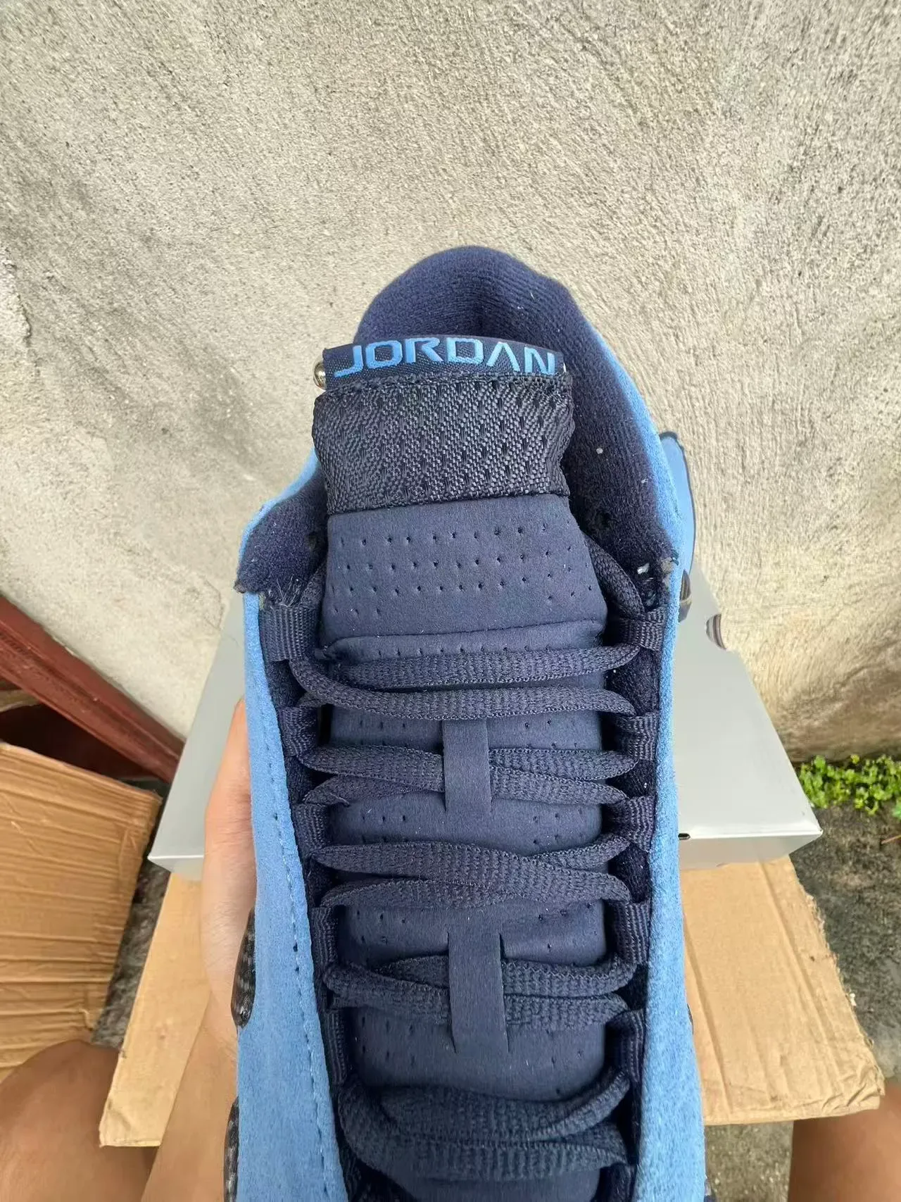 Air Jordan 14 UNC Tênis de Basquete de Camurça Azul Claro Sem Cadarço 4