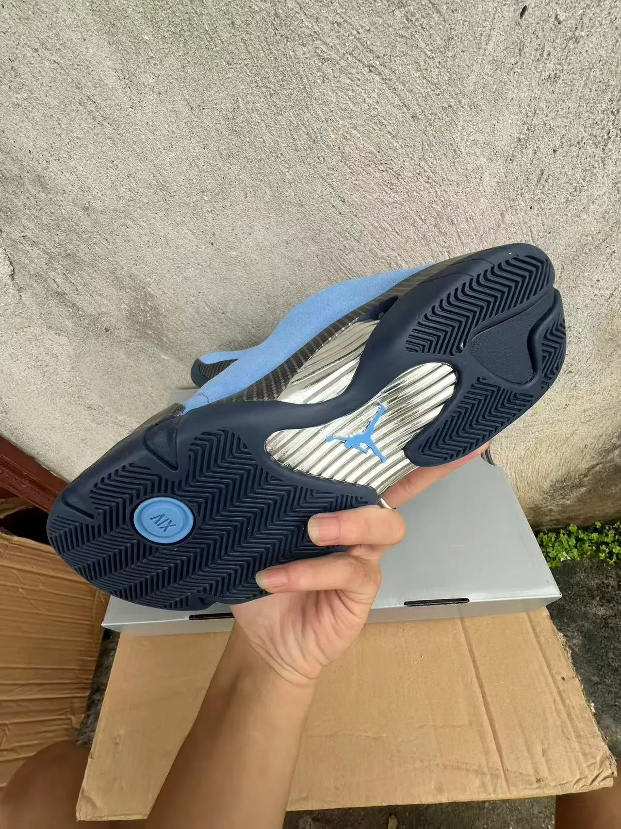 Air Jordan 14 UNC Tênis de Basquete de Camurça Azul Claro Sem Cadarço 6
