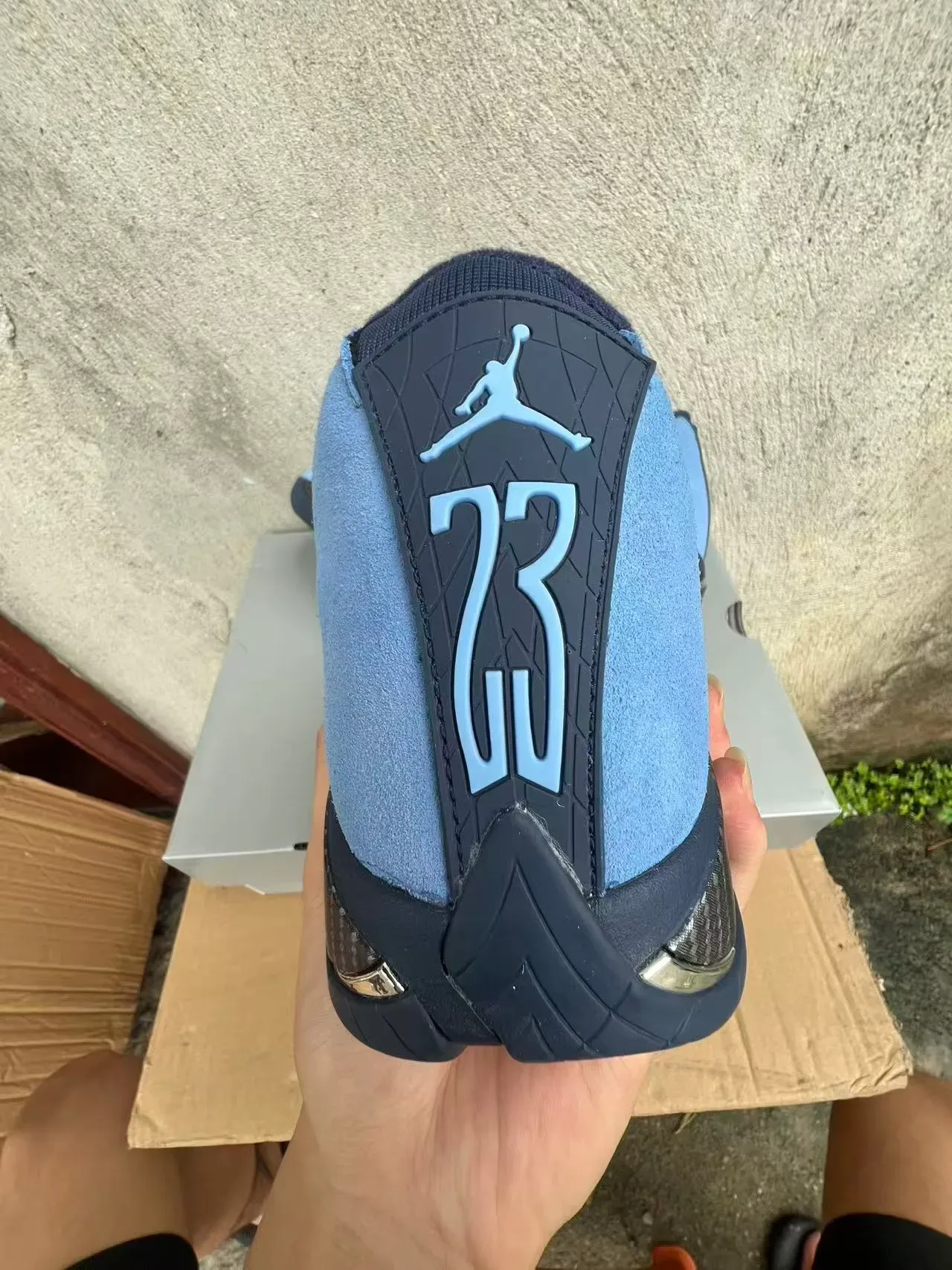 Air Jordan 14 UNC Tênis de Basquete de Camurça Azul Claro Sem Cadarço 8