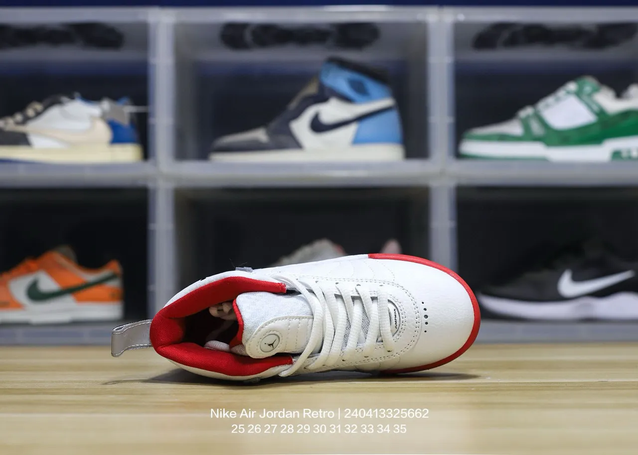 حذاء كرة السلة Air Jordan 17 أبيض أحمر 10