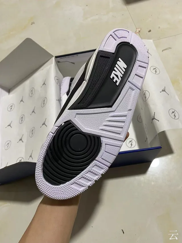Air Jordan 3 Fragment Design tênis de basquete branco e preto 5