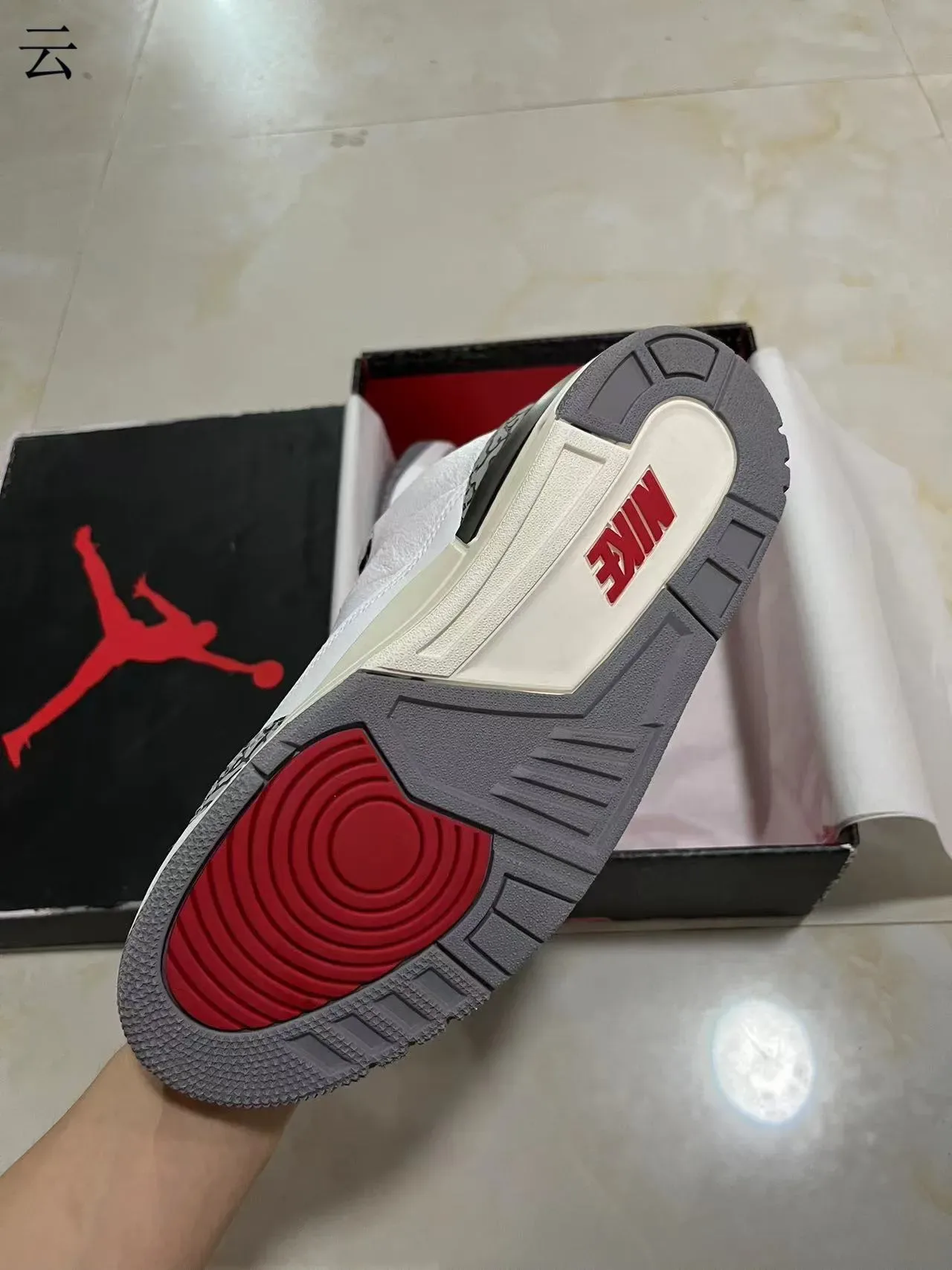Air Jordan 3 أبيض سمنت طباعة الفيل حذاء كرة السلة 5