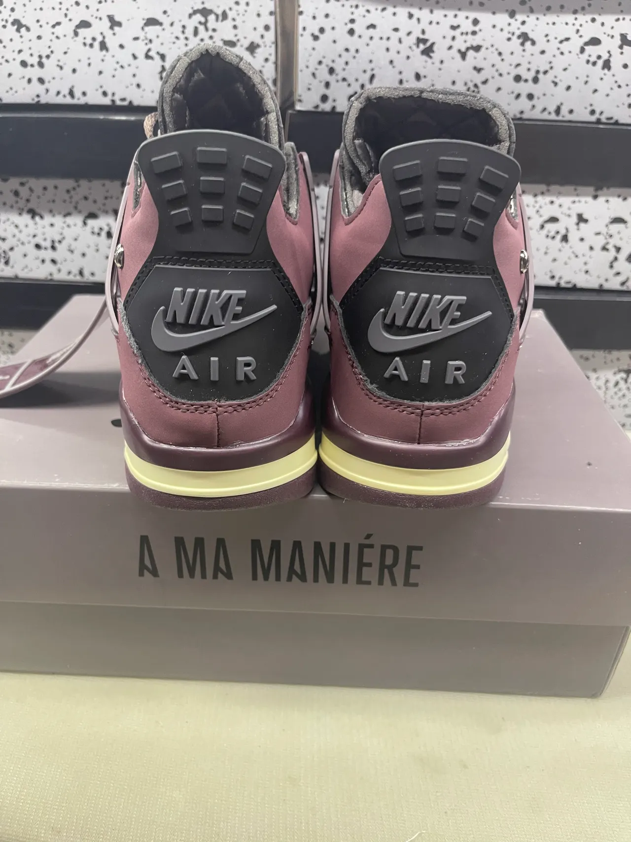 Air Jordan 4 A Ma Manière मरून बास्केटबॉल जूते 4