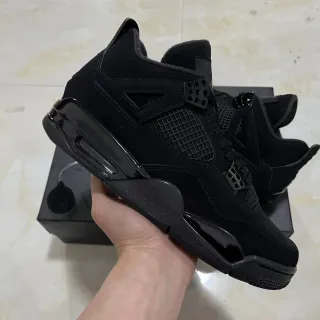 Tênis de basquete Air Jordan 4 preto monocromático