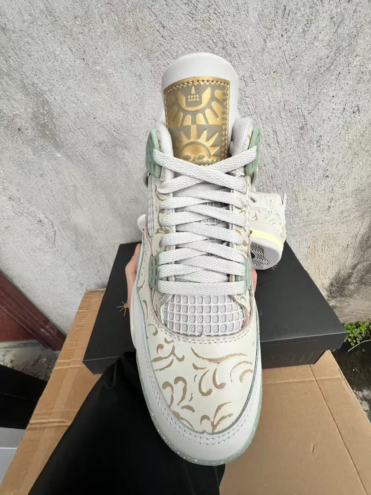 Air Jordan 4 طباعة زهورية Off-White Sage Green أحذية كرة السلة 3