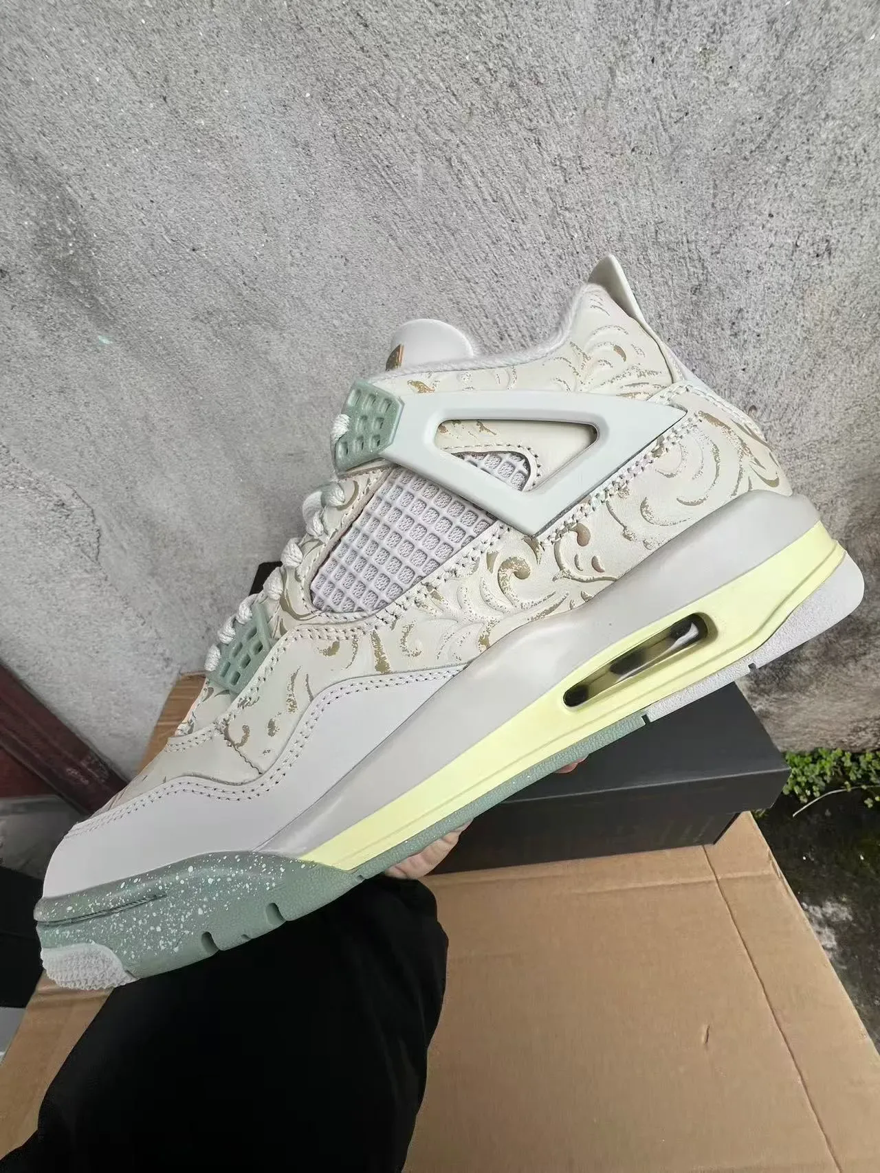 Air Jordan 4 طباعة زهورية Off-White Sage Green أحذية كرة السلة 5