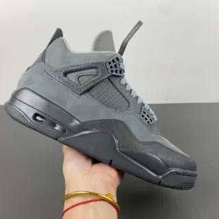 Air Jordan 4 মনোক্রোম্যাটিক ধূসর বাস্কেটবল জুতো