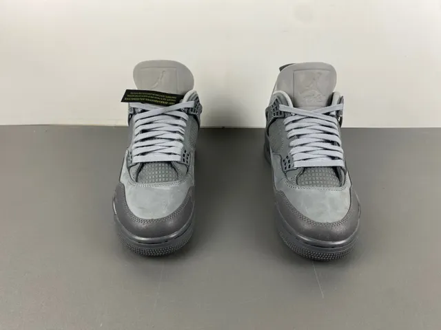 Zapatillas de baloncesto Air Jordan 4 gris monocromático 10