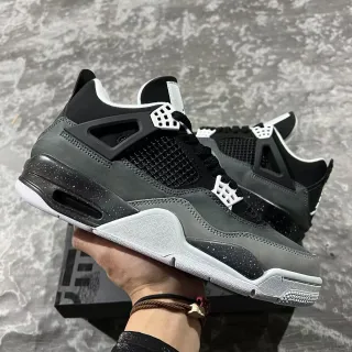 Zapatillas de baloncesto Air Jordan 4 gris partícula moteado