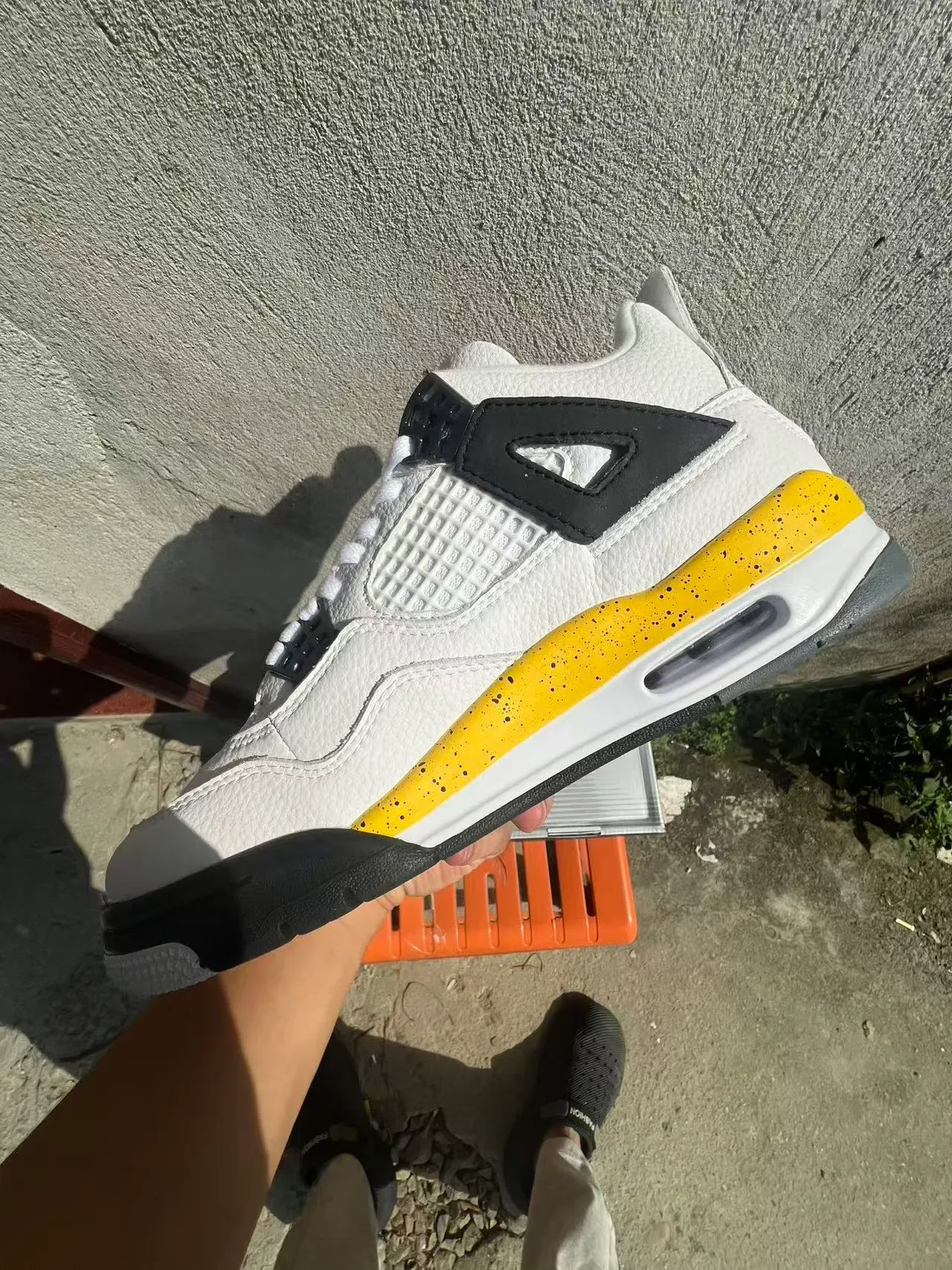 Air Jordan 4 White Black Yellow Speckle Basketball Shoes 5