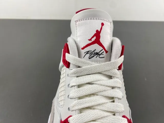 Tênis de basquete Air Jordan 4 branco vermelho goma 6