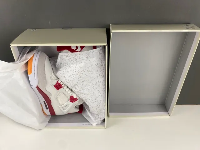 Tênis de basquete Air Jordan 4 branco vermelho goma 16