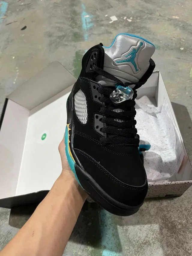 Chaussures de basketball Air Jordan 5 noir jaune turquoise 2