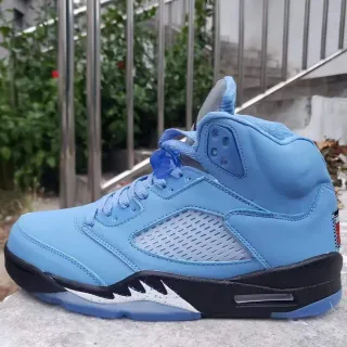 Air Jordan 5 Sky Blue 篮球鞋