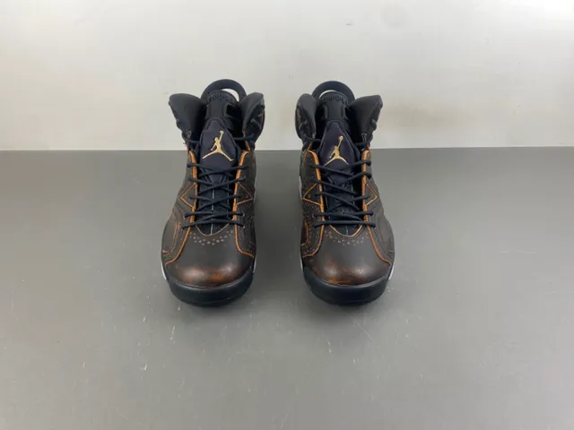 حذاء كرة السلة Air Jordan 6 بتأثير معتق ولون أسود وبني وباتينا 11