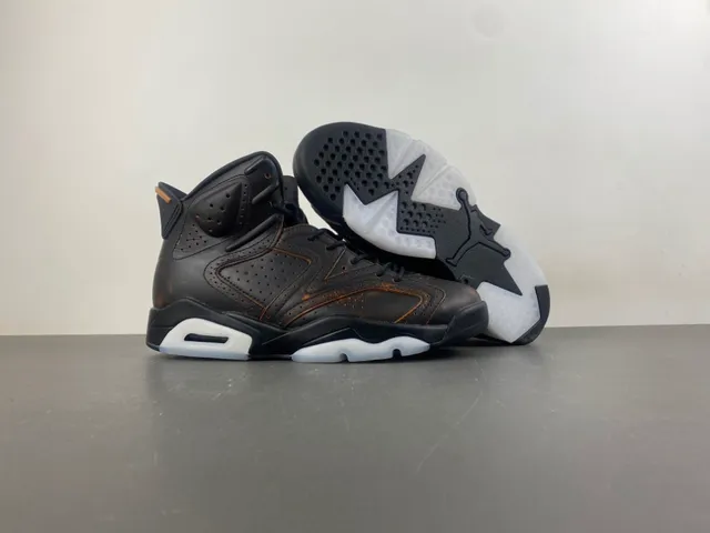حذاء كرة السلة Air Jordan 6 بتأثير معتق ولون أسود وبني وباتينا 12