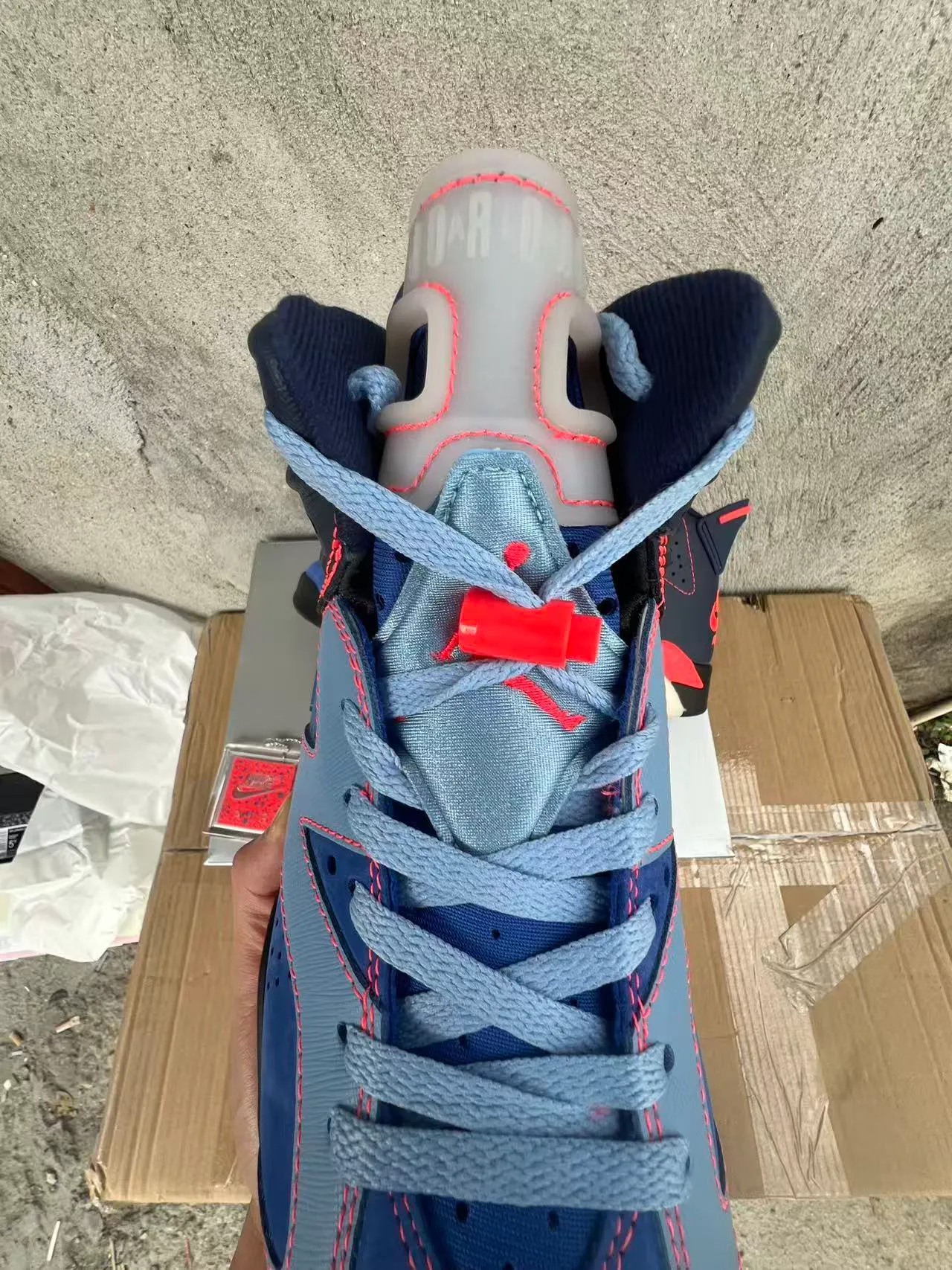Air Jordan 6 حذاء كرة السلة كحلي وأزرق فاتح وأحمر 4