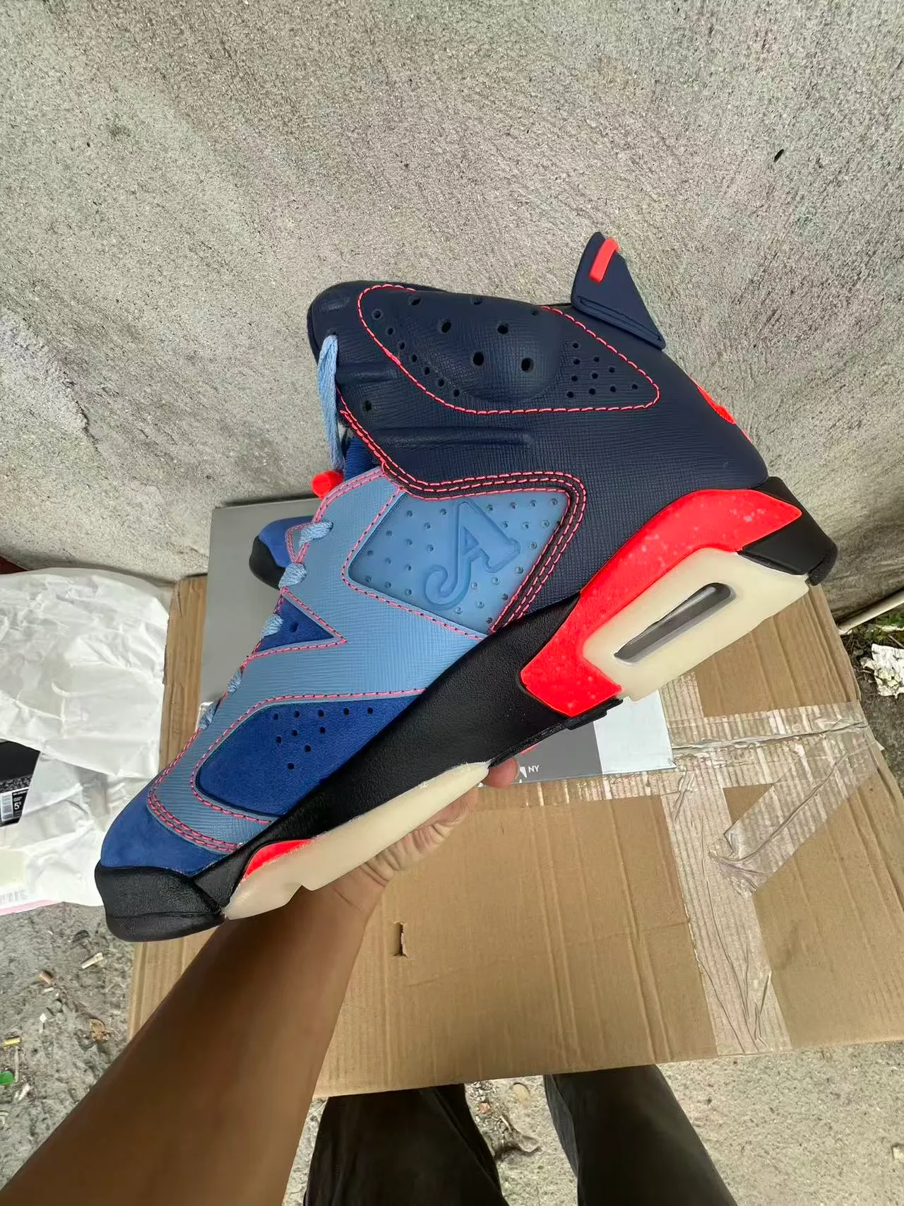 Air Jordan 6 حذاء كرة السلة كحلي وأزرق فاتح وأحمر 5