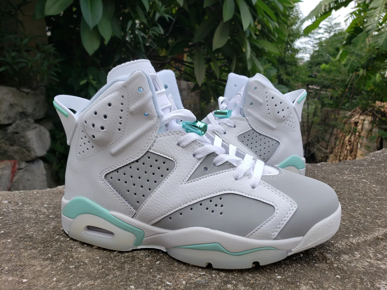 Tênis de basquete Air Jordan 6 branco cinza verde-menta 3