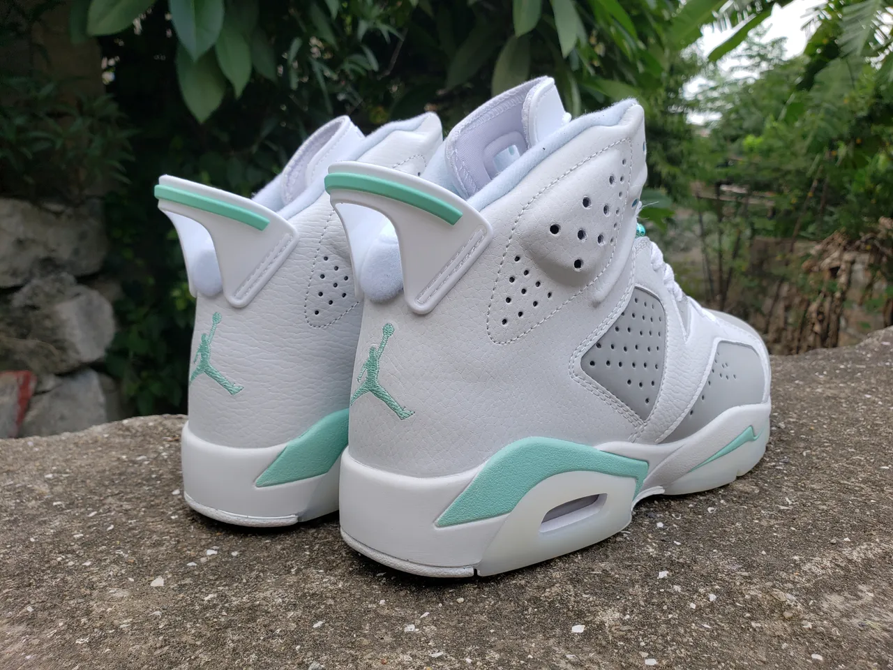 Tênis de basquete Air Jordan 6 branco cinza verde-menta 5