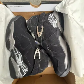 Air Jordan 8 黑色金属银篮球鞋