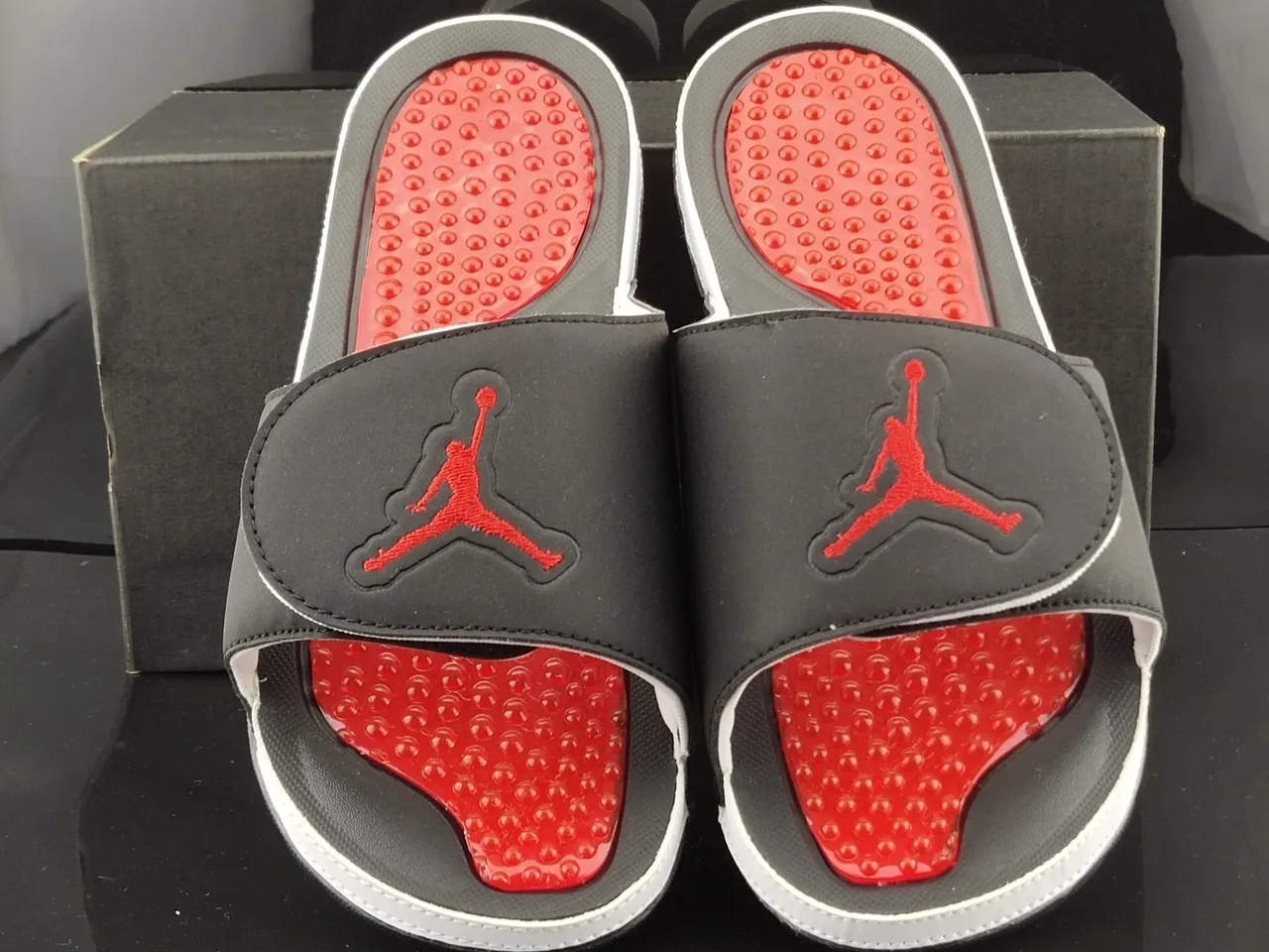 Chanclas Air Jordan Slide negro gris rojo con suela exterior con almohadillas 5