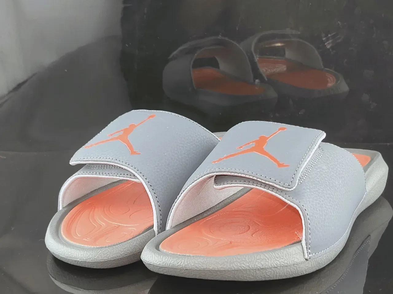 Air Jordan Slide 灰色橙色拖鞋 2