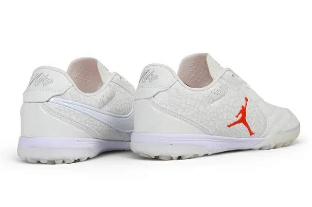 Air Jordan Turf Low-Top White and Red Turf Soccer Shoes 6