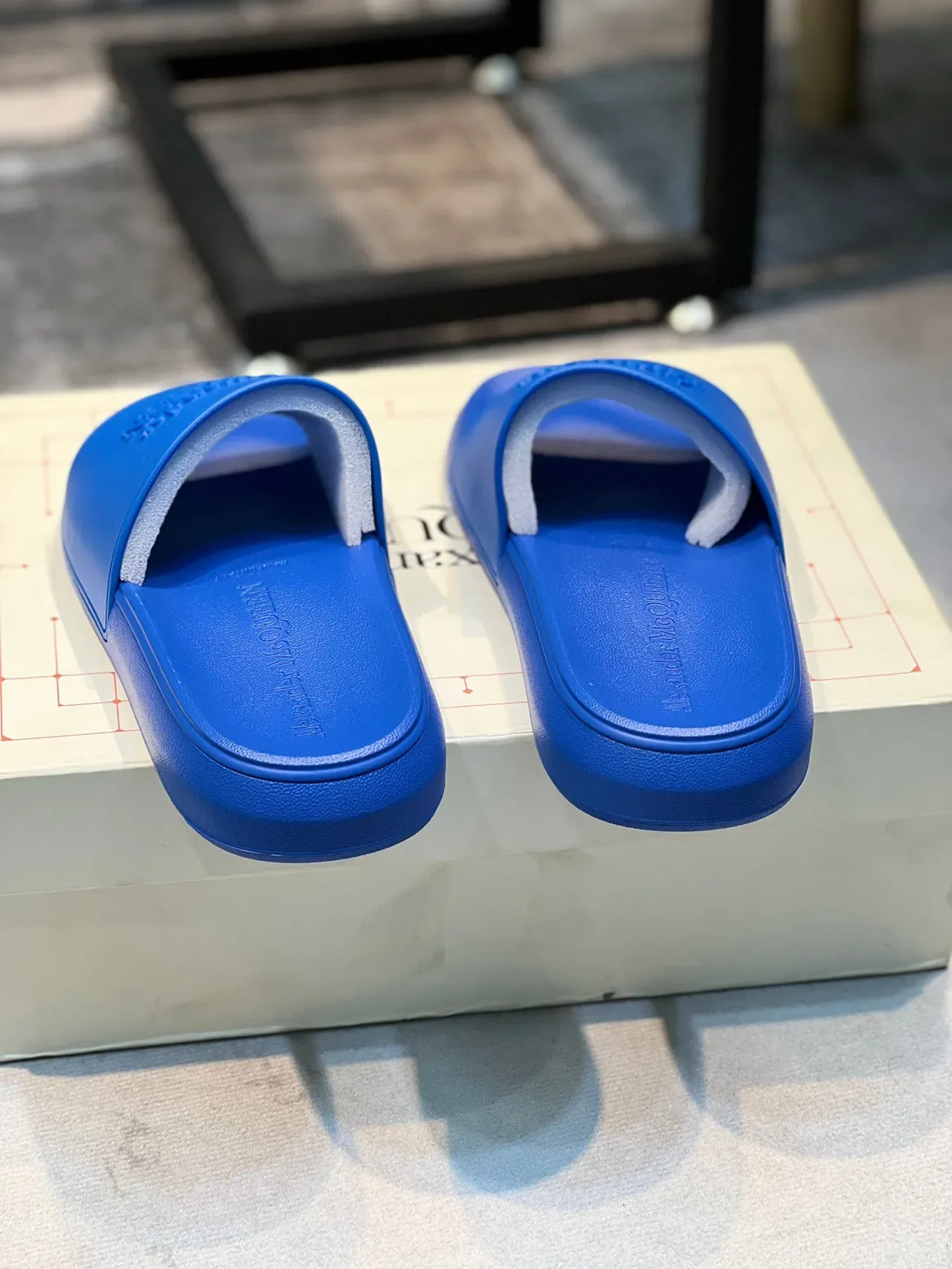 Alexander McQueen Blue Molded Rubber Slide Slippers 2