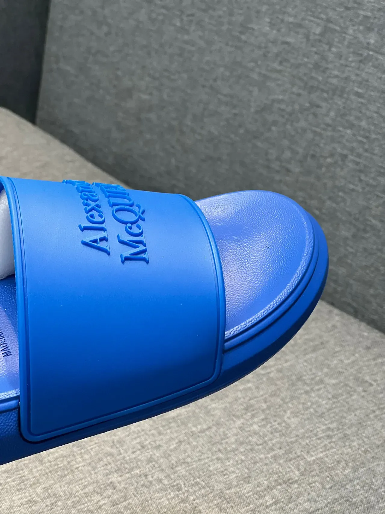 Alexander McQueen Blue Molded Rubber Slide Slippers 3