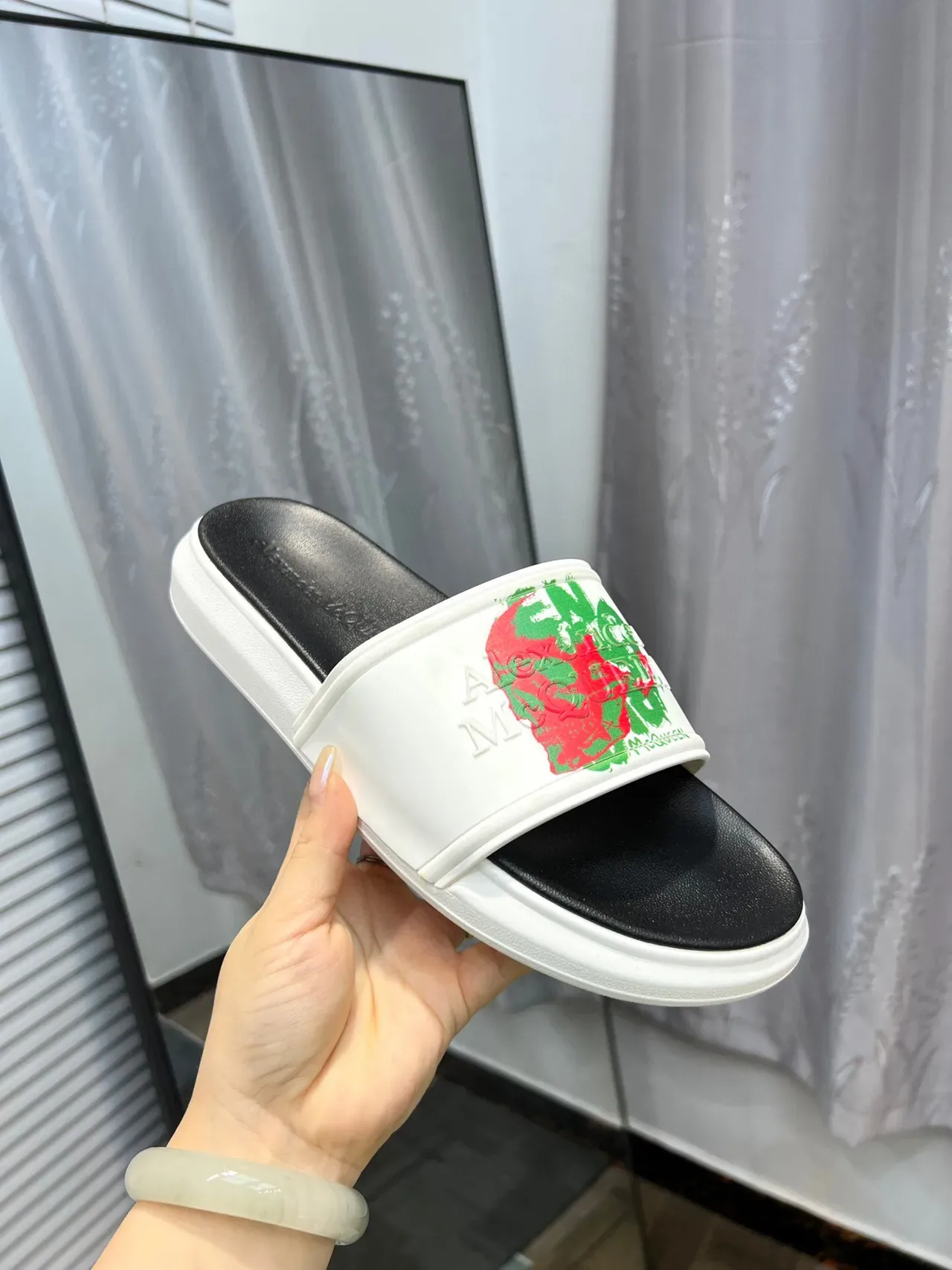 Alexander McQueen Graphic Print White and Black Slide Slippers 6