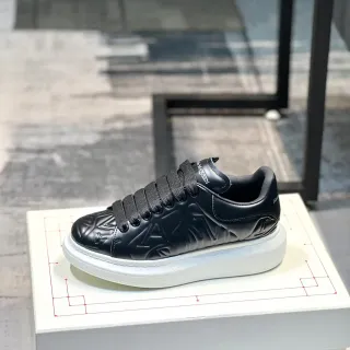 Alexander McQueen Oversized Sneaker Black and White Lifestyle Sneakers
