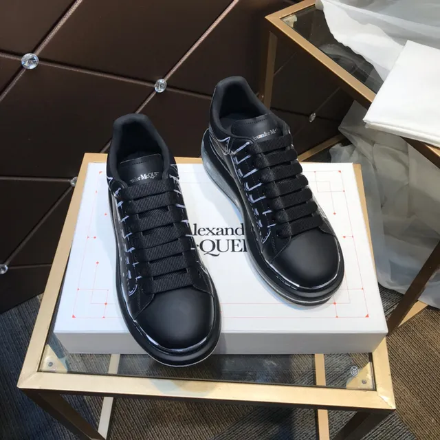 Alexander McQueen Oversized Sneaker Black White Sole Matte Leather Upper Lifestyle Sneakers 6