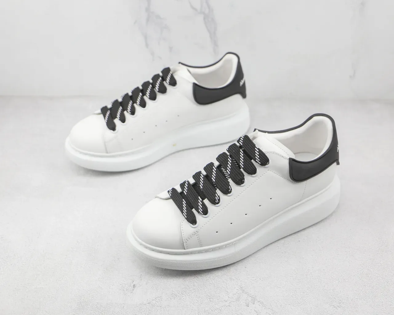 Alexander McQueen Oversized Sneaker White Black Lifestyle Sneakers 4