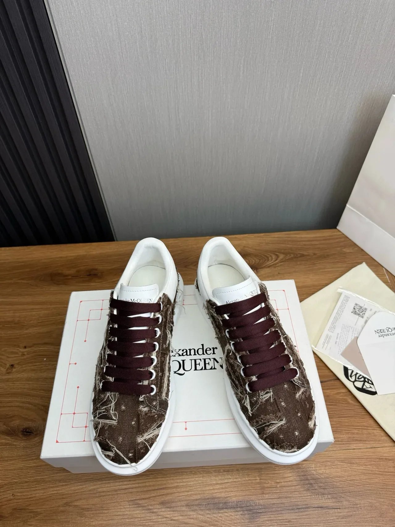 Alexander McQueen Oversized Sneaker White Brown Frayed Textile Lifestyle Sneakers 3