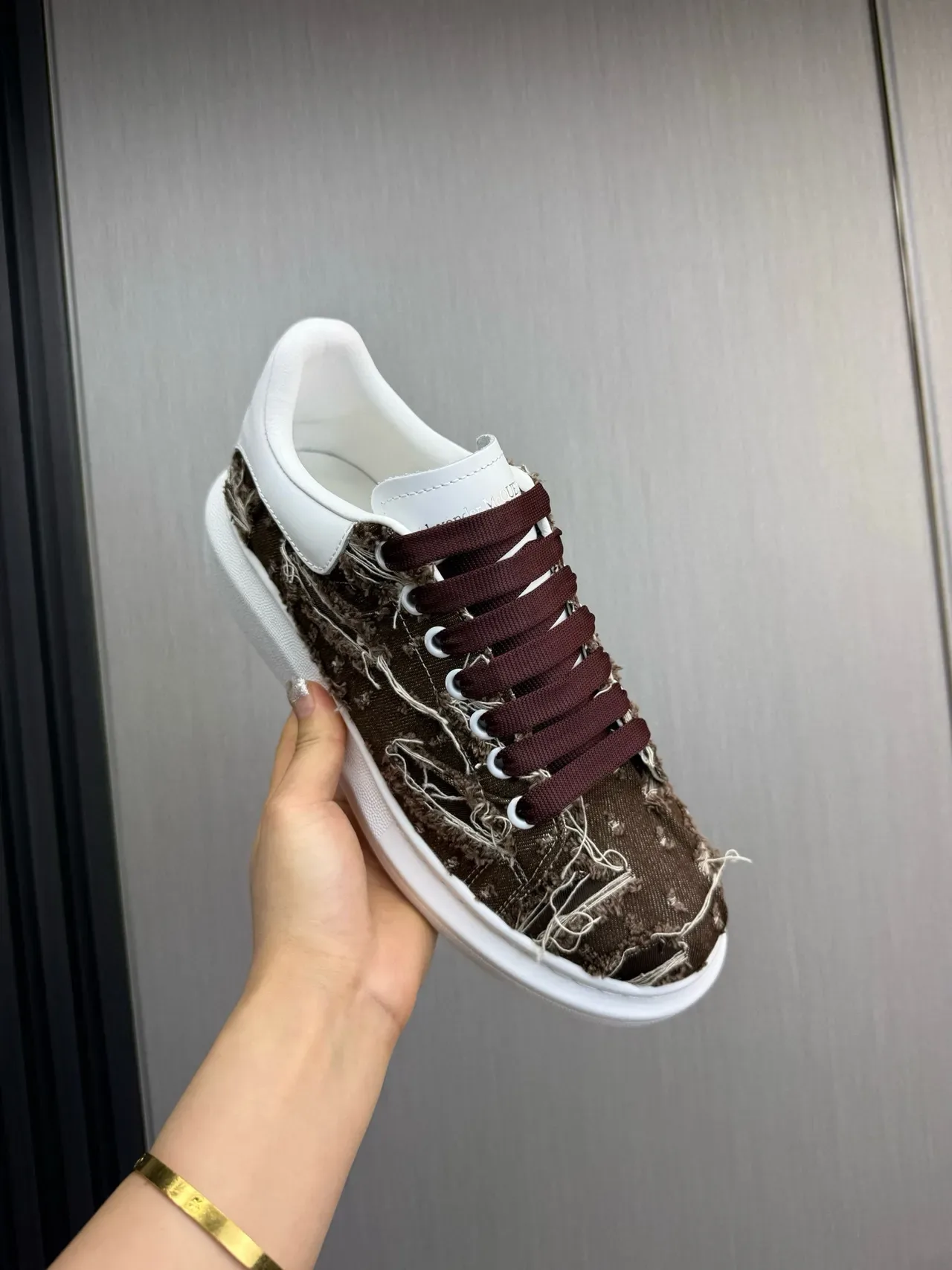 Alexander McQueen Oversized Sneaker White Brown Frayed Textile Lifestyle Sneakers 8
