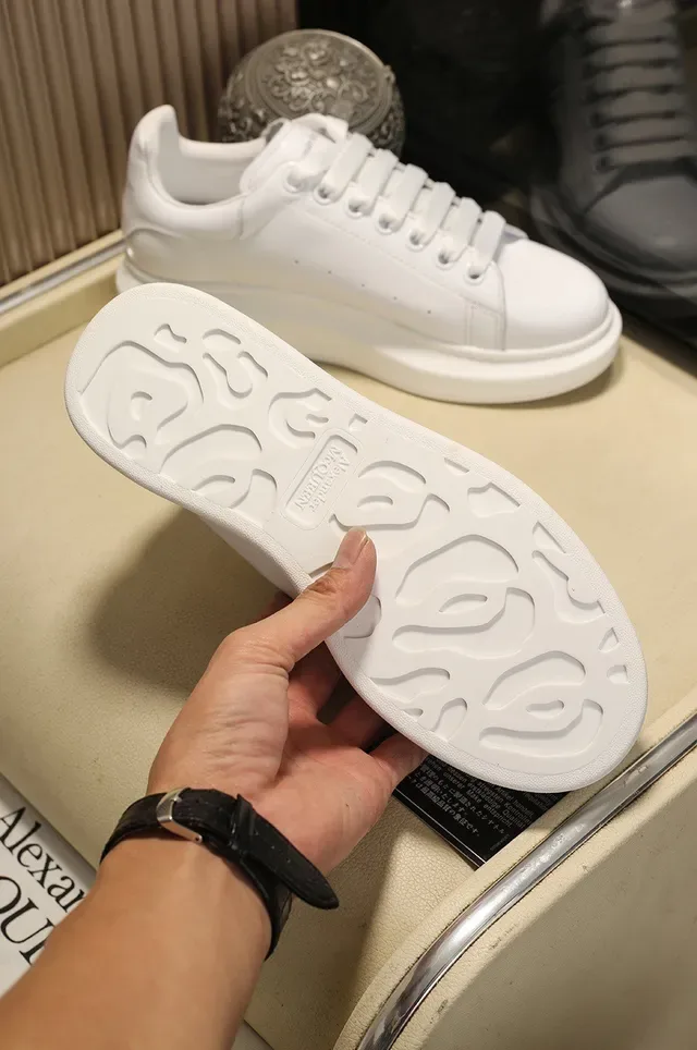 Alexander McQueen Oversized Sneaker White Embroidered Insect Lifestyle Sneakers 5