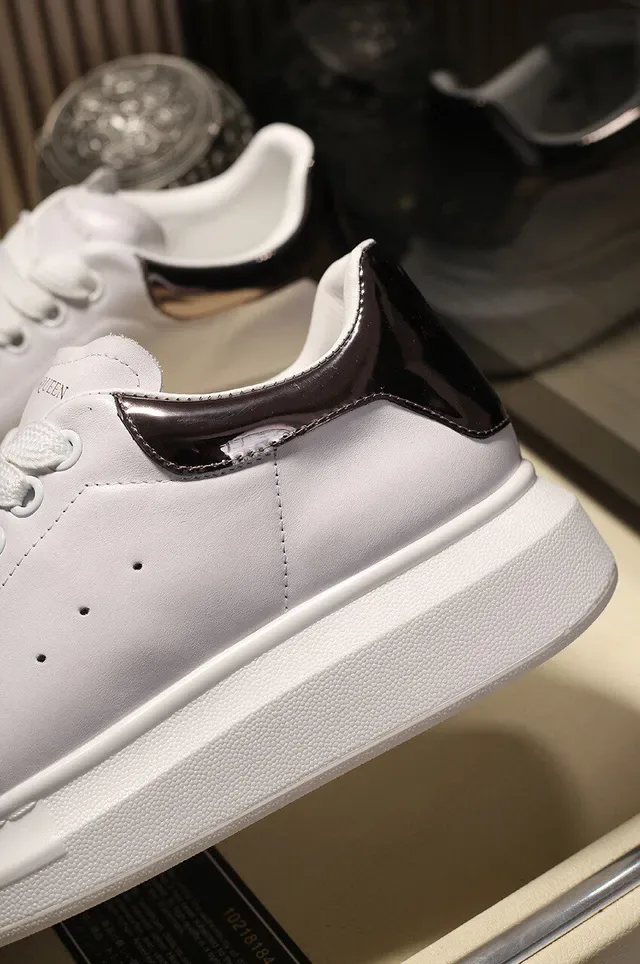 Alexander McQueen Oversized 白色金色皮革厚底休闲运动鞋 4