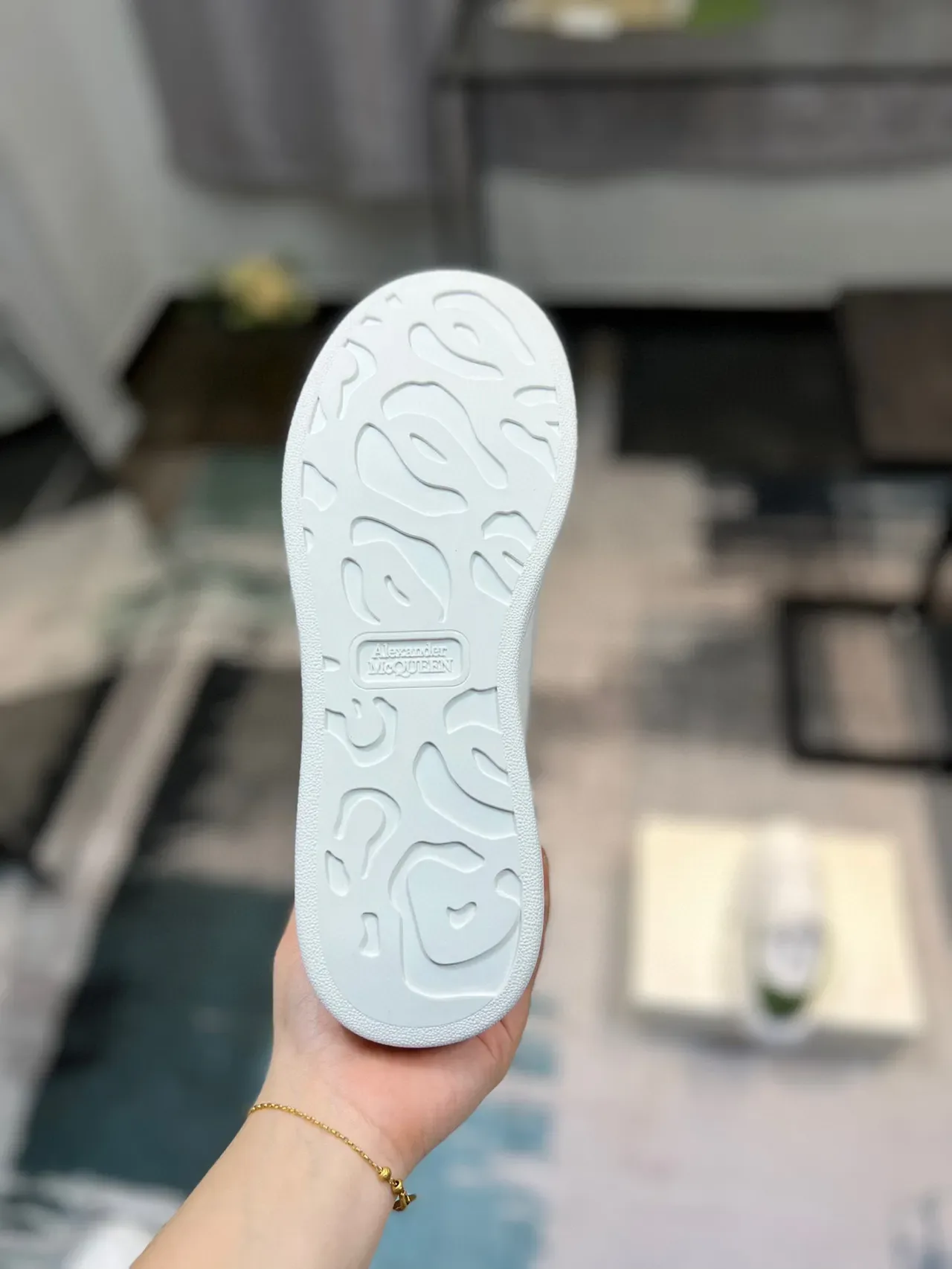 Alexander McQueen Oversized Sneaker White Green Platform Sole Smooth Leather Upper Lifestyle Sneakers 9