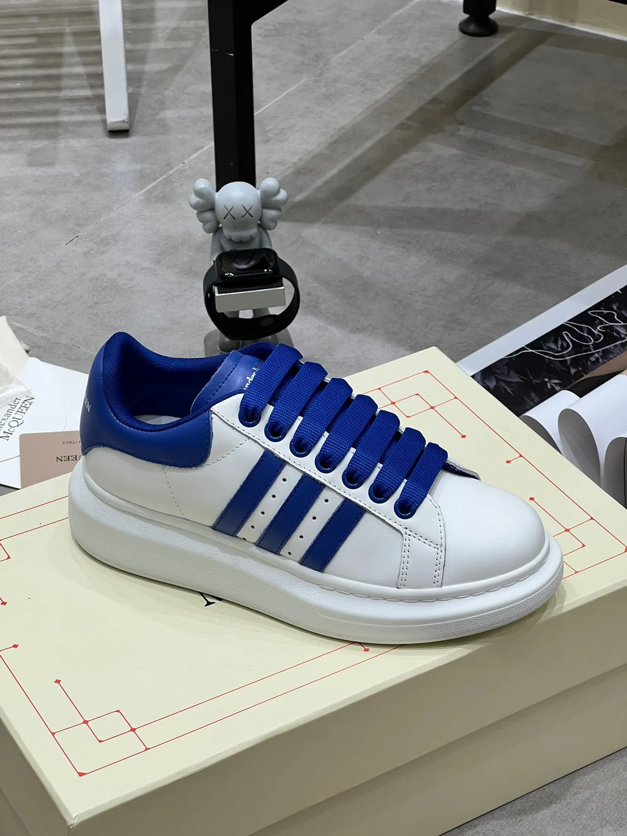 Alexander McQueen White Blue Oversized Silhouette Platform Sole Lifestyle Sneakers 6